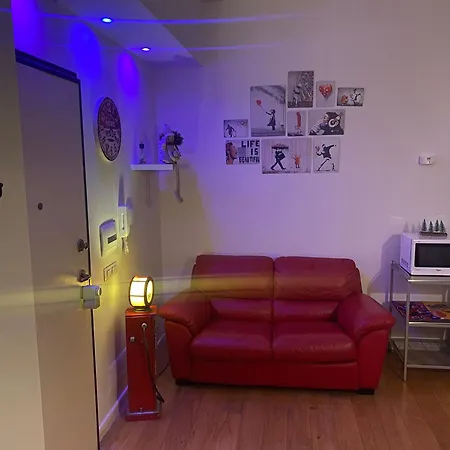 A Casa Di Dina *