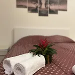 A Casa Di Dina アパート ローマ